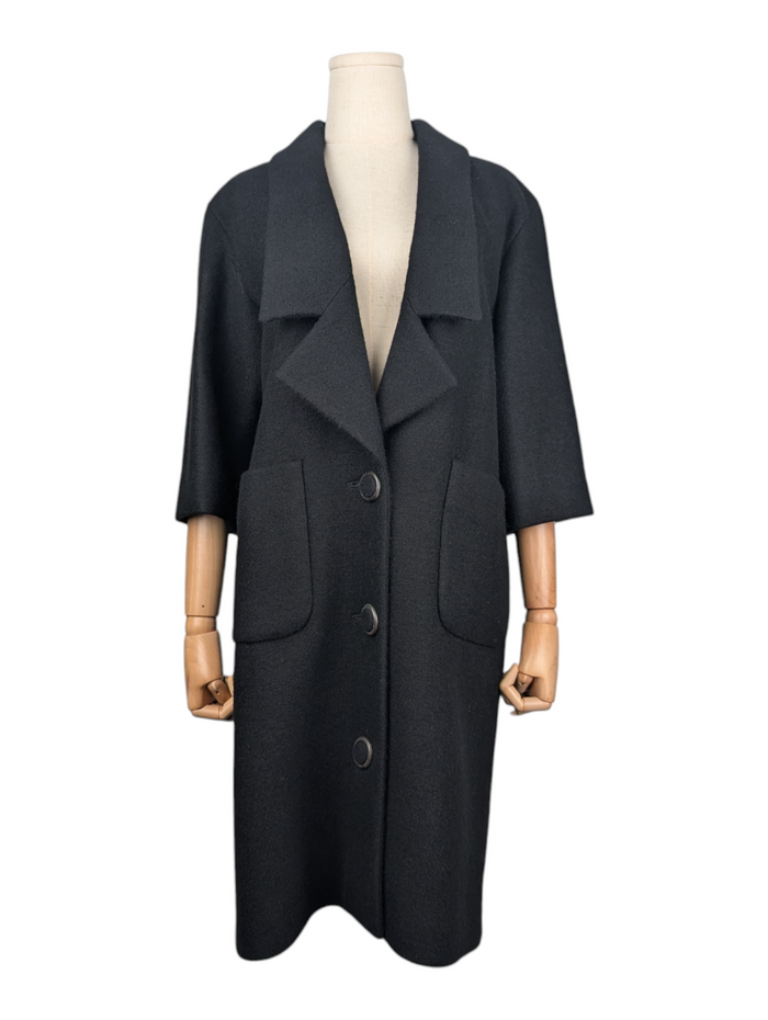 Black Cashmere Coat With Half Long Sleeves
