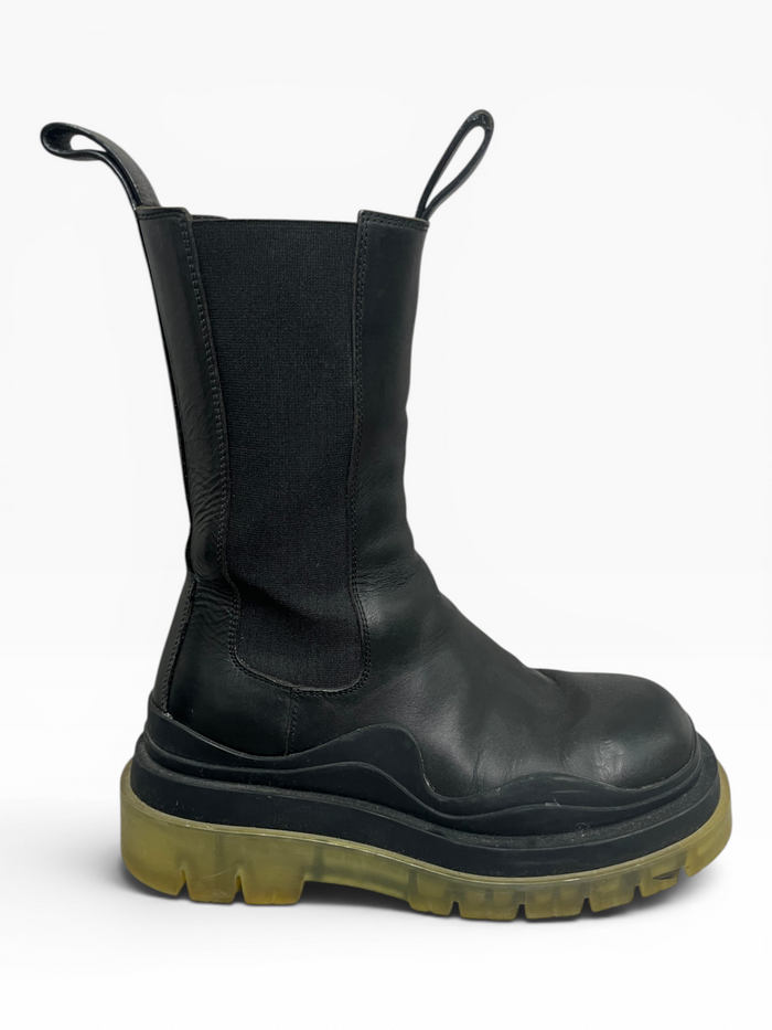 Black Tire Chelsea Leather Boots