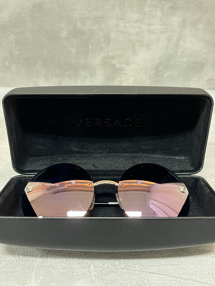 Silver Tone Metal Frame Round Sunglasses