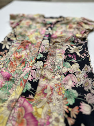 Overall Floral Print Sleeveless Top With Tie