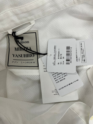 Off White Long Sleeve Shirt With Cropped Back