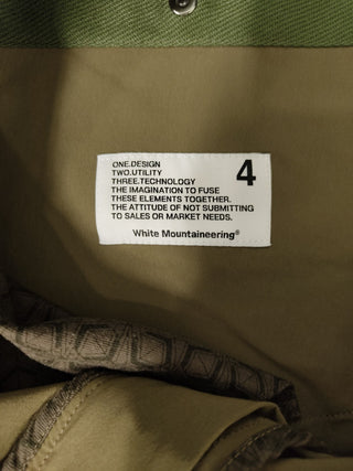 Khaki Pants With Plastic Buckle And Knee Patches Details