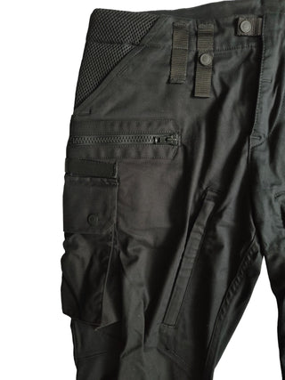 BLACK PANTS WITH SIDE POCKETS AND DOUBLE ZIPS END
