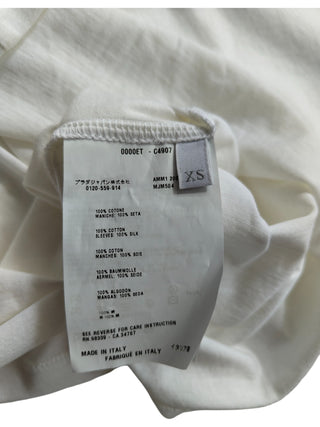 White T-Shirt With Red Puffed Sleeves