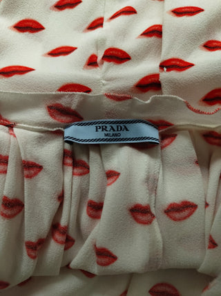 Beige Dress With Overall Lips Pattern