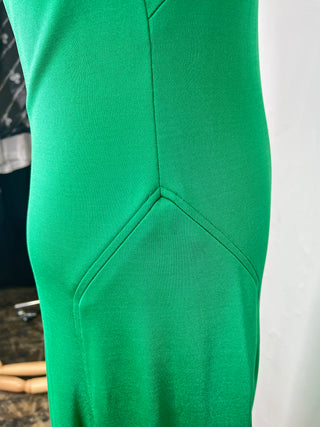 Green Sleeveless Slim Dress With Flare Bottom