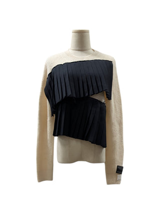 Beige Wool Top With Black Pleats