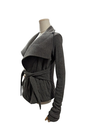 Grey Short Robe With Wrapping