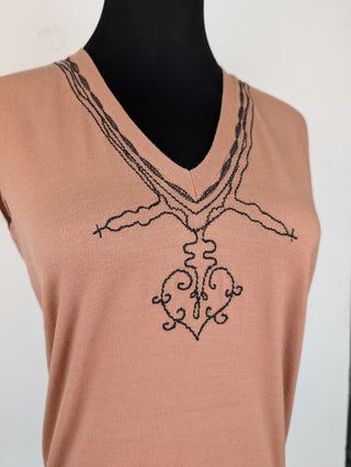 Beige Vest With Decoration Patterns