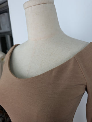 Camel Off Shoulder K Stretch Wool Jersey Midi Dress