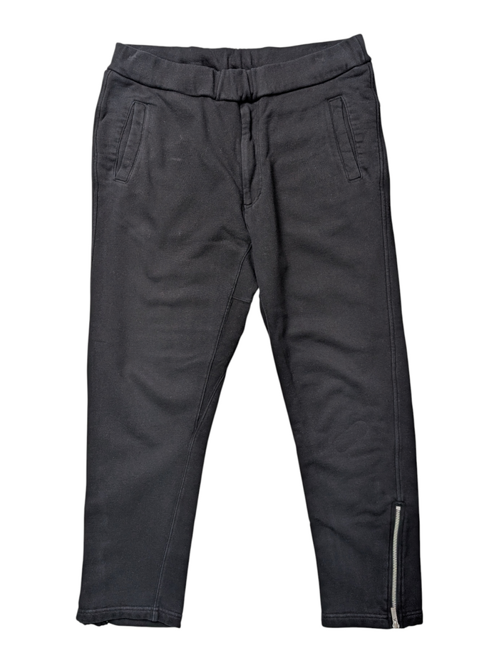 Black Joggers With Zipper Ends