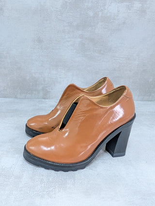 Low Brown Leather Boots