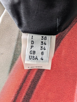 Cheap And Chic British Telephone Booth Dress