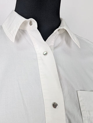Off White Shirt with Buttoned Sleeve