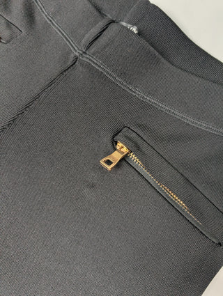 Black Stretched Pants With Knee Pads