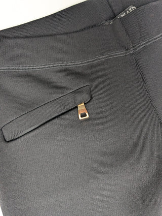 Black Stretched Pants With Knee Pads