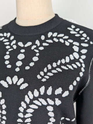 Black And White Pullover With White Cotton Trim
