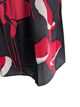 Black Silk Sleeveless Top With Overall Print