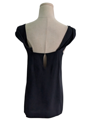 Black Sleeveless Top With Ruffles Shoulders