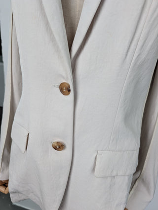 Off White Jacket With Lining