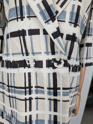Checkered Blazer With 2 Buttons