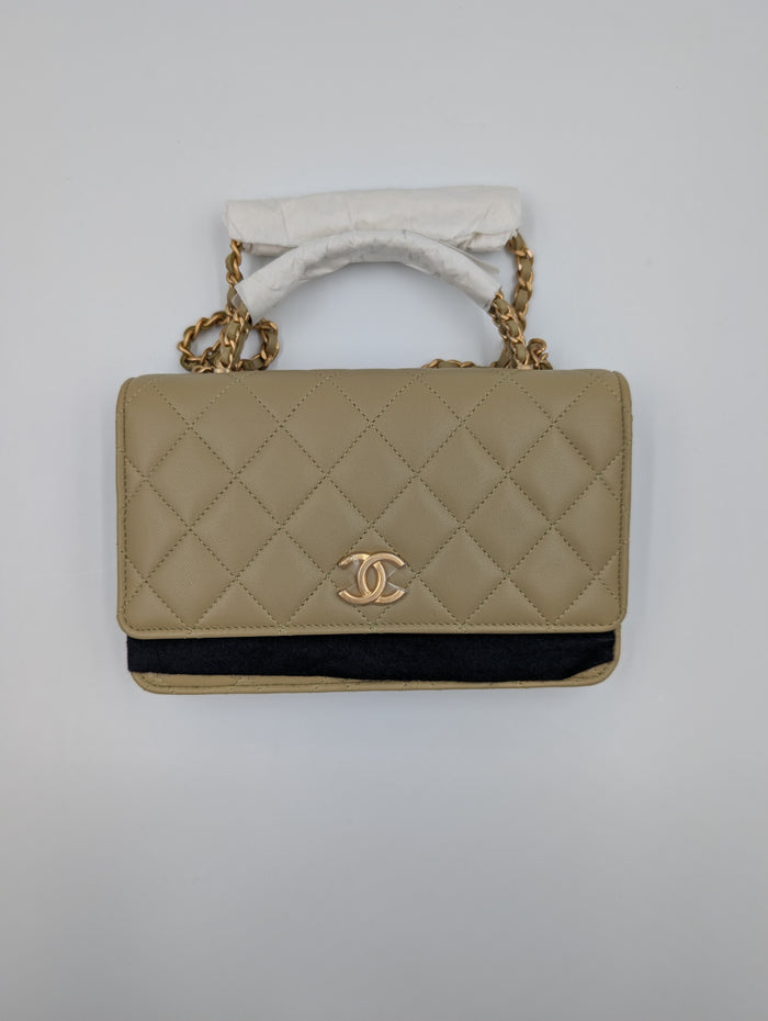 Green Chanel Logo Top Handle Wallet On Chain