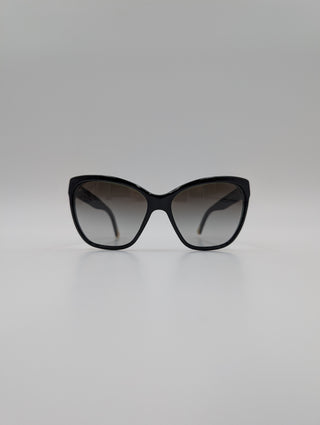 Black Oversized Cat-Eye Sunglasses Features Leopard-Print On The Arms