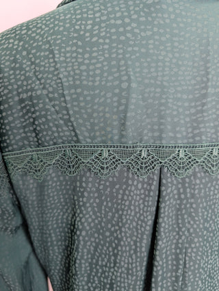 Green V-Neck Long Sleeves Pleated Dress With Lace Details