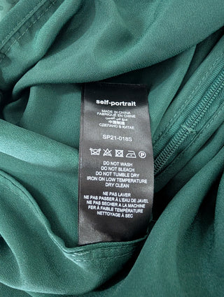 Green V-Neck Long Sleeves Pleated Dress With Lace Details