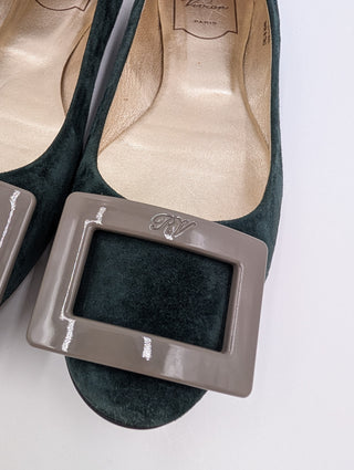 Green Suede Round-Toe Ballerinas