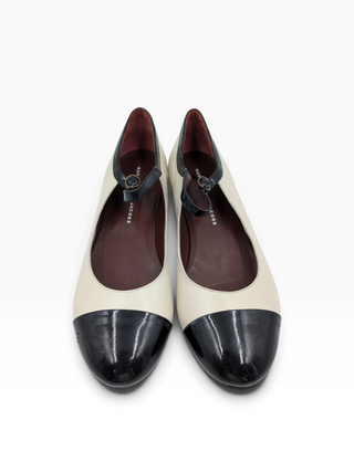 Beige Leather Flat Pumps With Strap