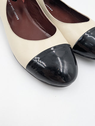 Beige Leather Flat Pumps With Strap
