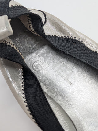 Silver And Black Cap-Toe Ballet Flats