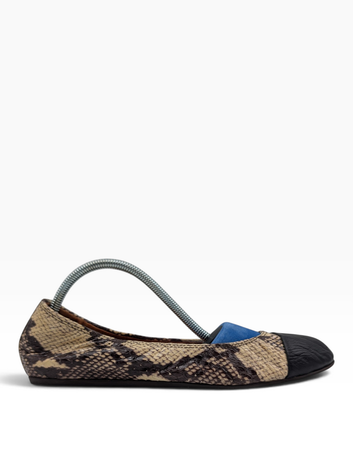 Snakeskin Pattern Scrunch Ballet Flats