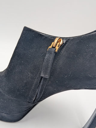 Black Suede Pumps