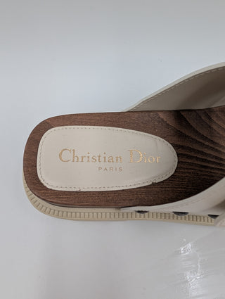 Ivory Leather Diorquake Slide Flats