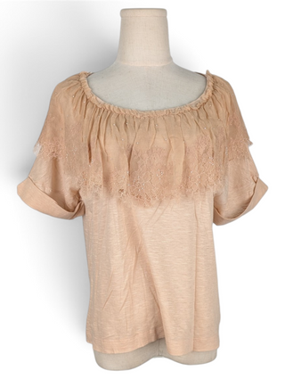 Beige Short Sleeved Top With Flower Patterns