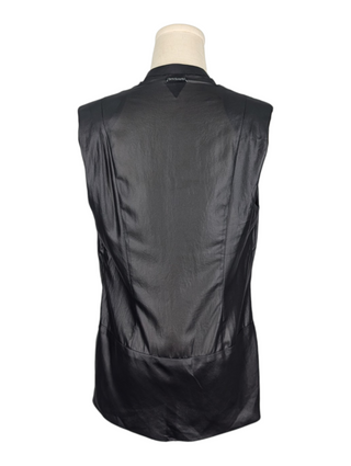 Black Low-V Sleeveless Top