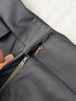 Black Pants With Two Pockets