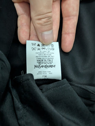 Black Pants With Two Pockets