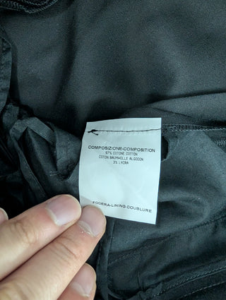 Black Pants With Two Pockets