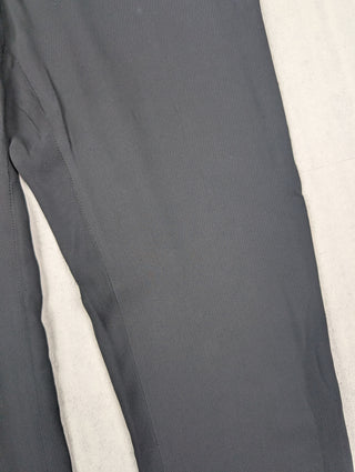 Black Pants With Zipper At The Back