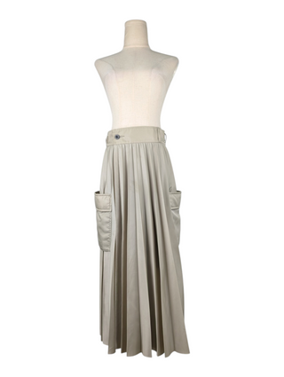 Sacai Khaki Twill Pleated Midi Skirt With Cargo Pockets, front